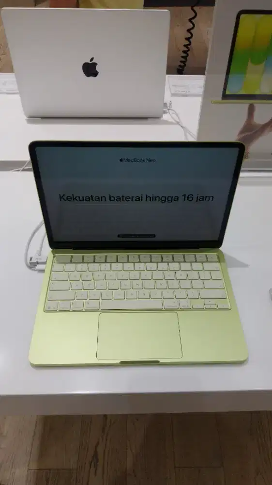 Promo Macbook Neo bisa pake cicilan guys