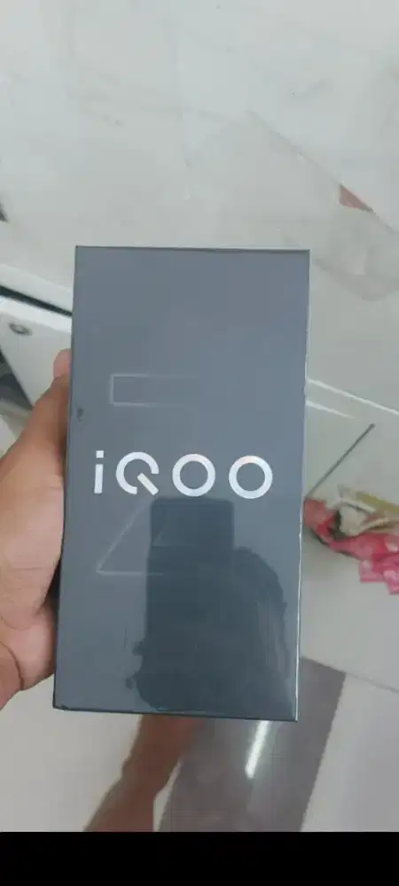 Vivo Iqoo Z10R 5G ram 12gb dan8/128 Z10 layar lengkung resmi