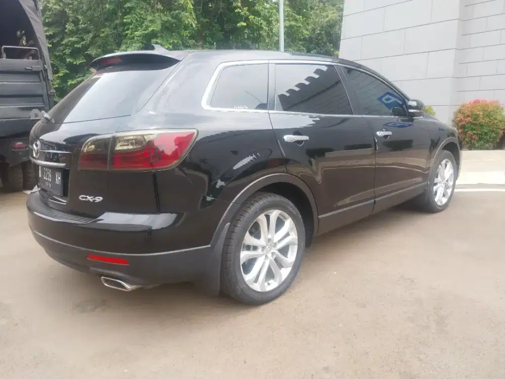 Mazda cx9 low km pajak panjang