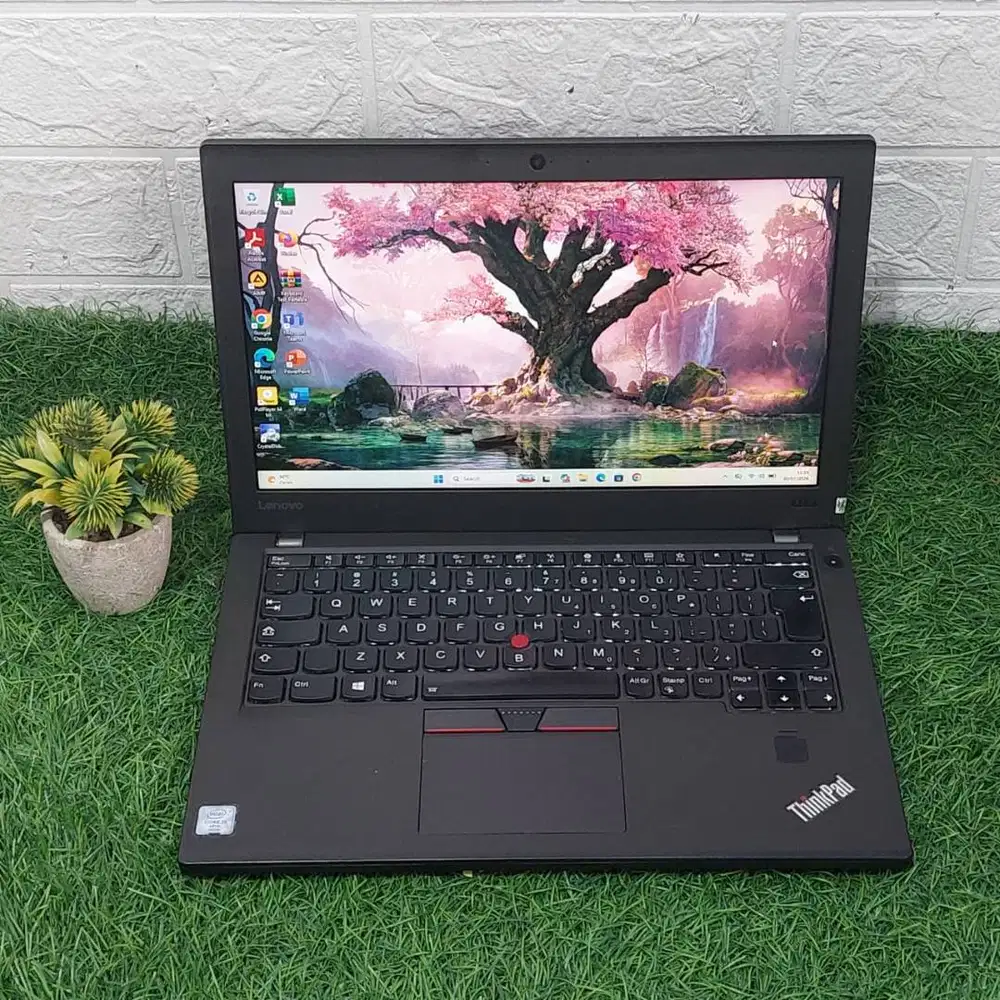 LENOVO THINKPAD X270 INTEL CORE i5-6300U RAM 8GB SSD 256GB