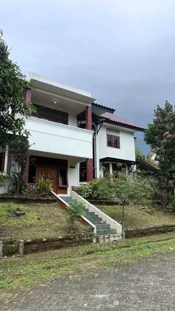 DIJUAL RUMAH MURAH DI PERUMAHAN ELIT DI KELAPA DUA DEPOK