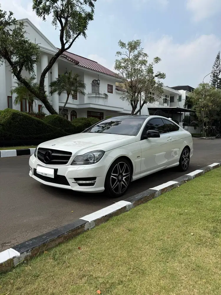 CASH 2012 Mercedes Benz C250 Coupé AMG
