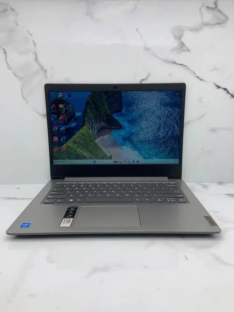 Harga Bersahabat, Lenovo IdeaPad Slim 3 14IGL05 laptop SSD besar murah