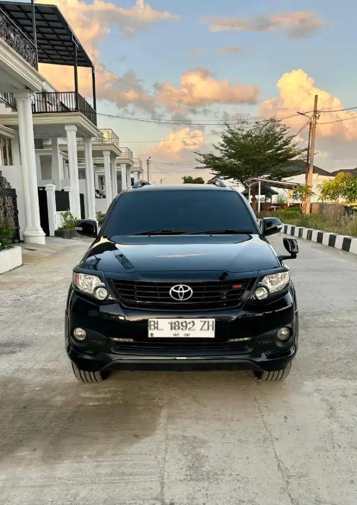 FORTUNER G TRD BENSIN MATIC TAHUN 2015