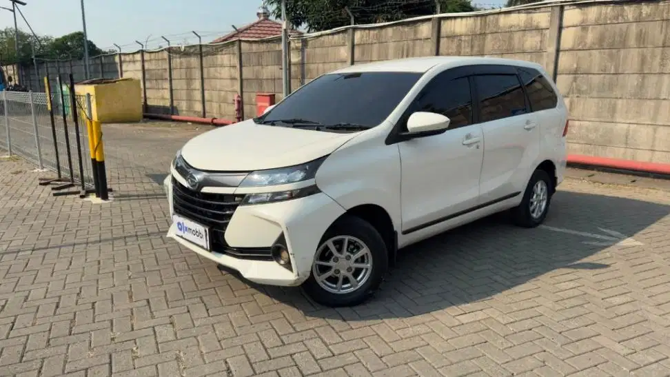 DP RENDAH Daihatsu Xenia 1.3 X STD Bensin-MT 2020 ZKRS