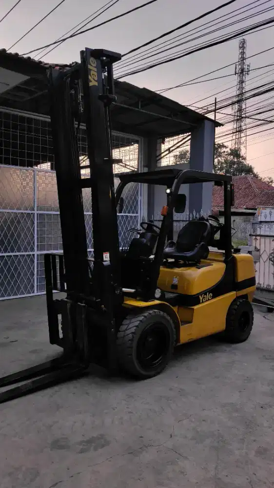 Forklift 3 ton lift 5 meter
