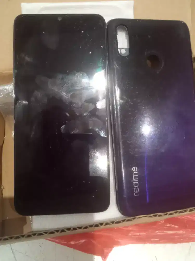 Realme 3 pro kondisi minus