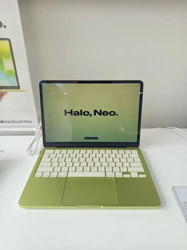 MacBook Neo terbaru