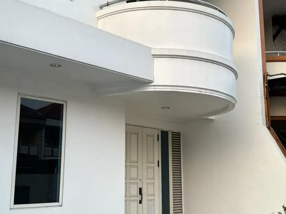 Murah !! DIJUAL RUMAH 2 LANTAI DI TAMAN MODERN CAKUNG SIAP HUNI