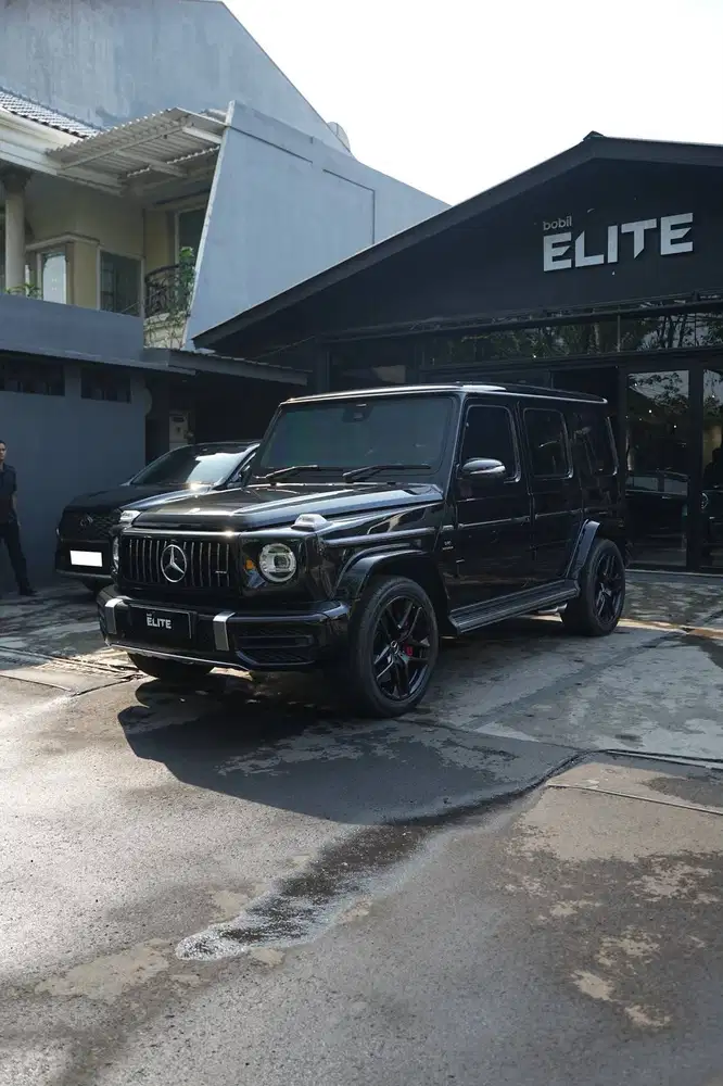 NIK 2019 Mercedes-Benz G 63 AMG Obsidian Black Metallic