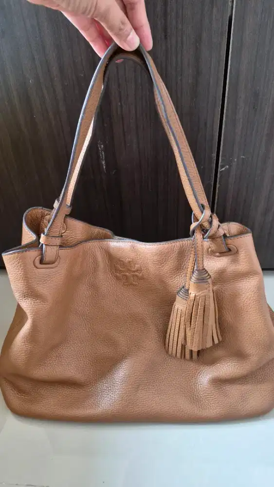 Tory Burch Thea Center-Zip Tote Genuine Pebbled Leather