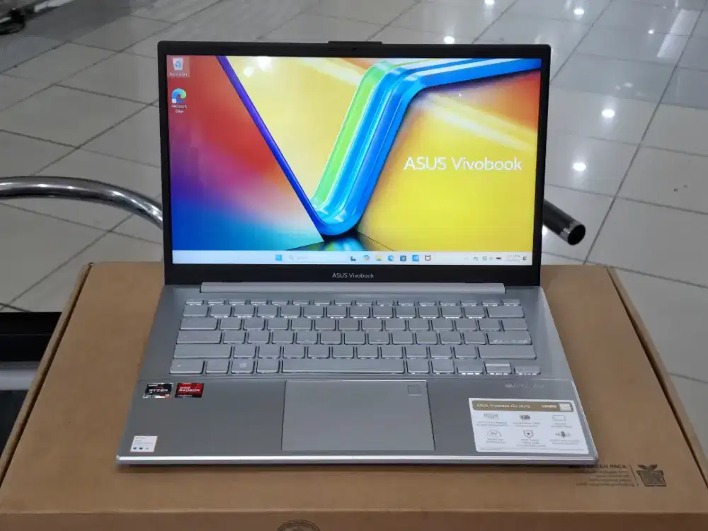 Laptop Asus Vivobook Go 14 E1404FA AMD Ryzen 3 7320U/Ram 8GB/SSD 512GB
