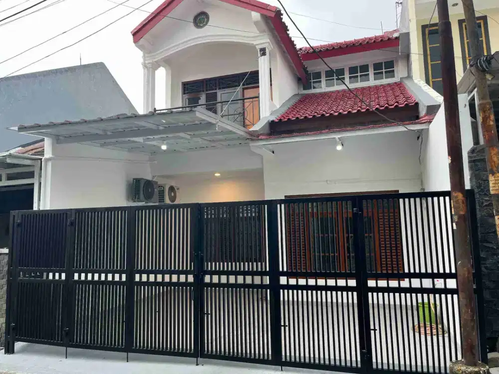 dijual rumah siap huni dalam komplek di Pondok Bambu Duren Sawit Jakarta