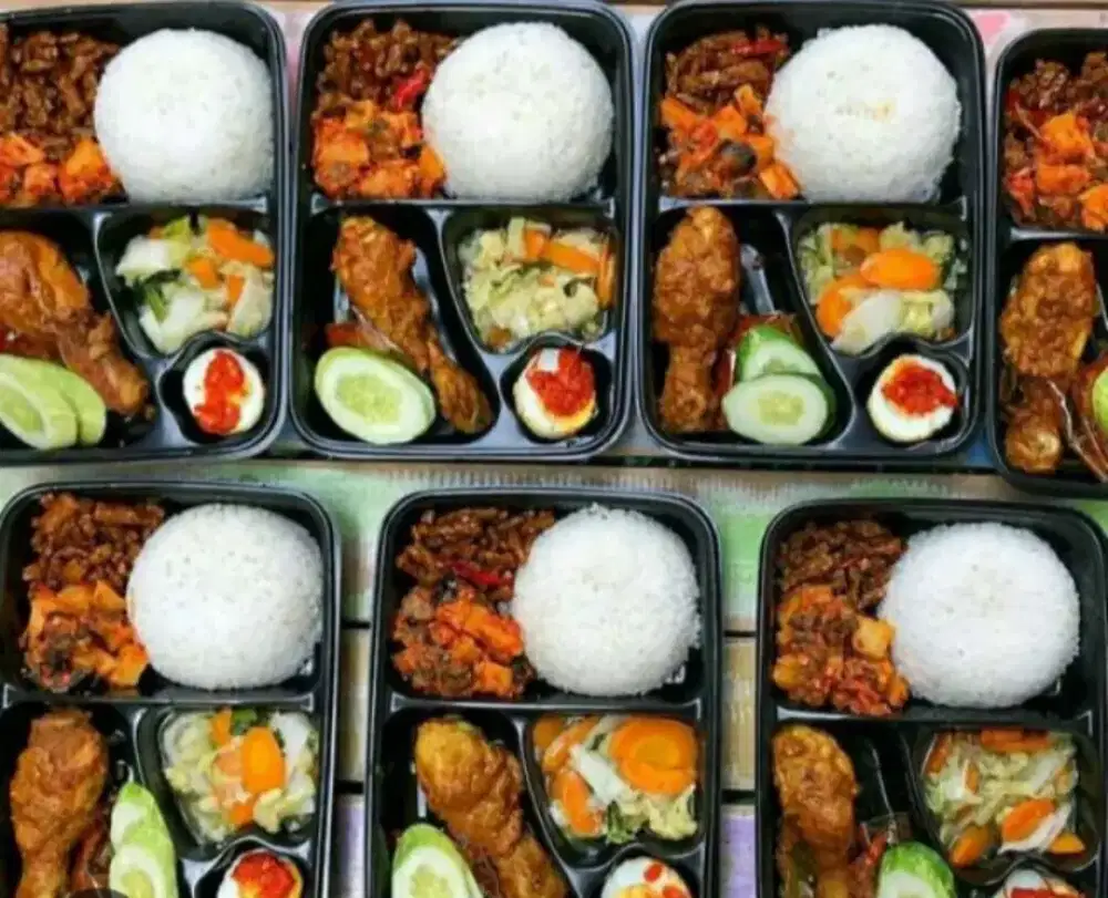 Nasi kotak atau nasi box untuk acara hajatan atau kantor