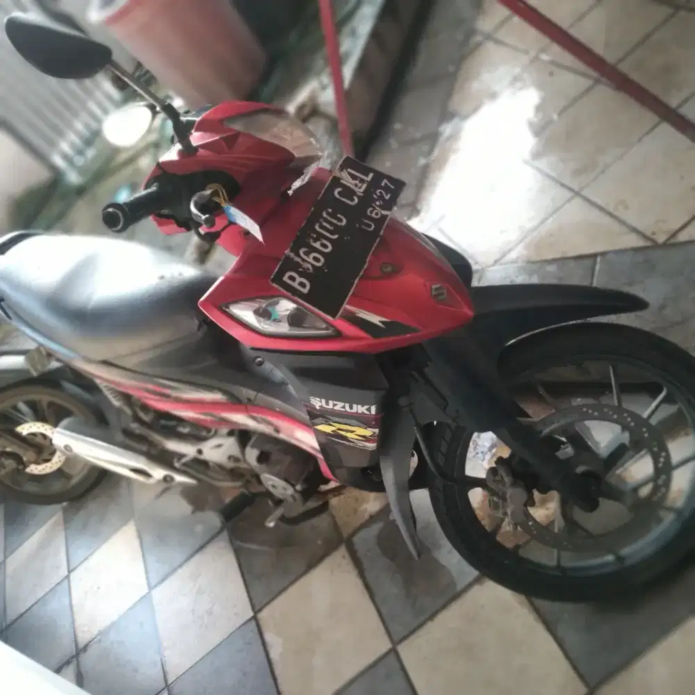 Dijual motor Suzuki Shogun tahun 2008