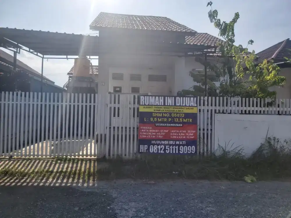 DIJUAL RUMAH BESERTA PERABOT