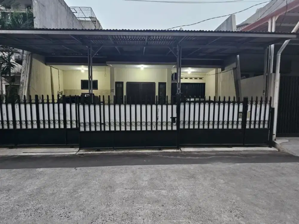 Murah !! DIJUAL RUMAH DI KELAPA GADING SIAP HUNI 1 LANTAI JALAN LEBAR