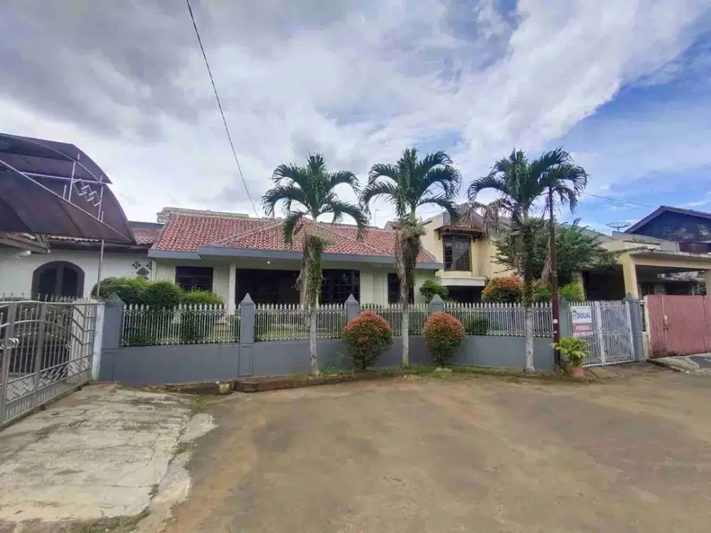 Rumah 233m Bukit Cimanggu City Dekat Tol & Bogor Icon Jual Cepat