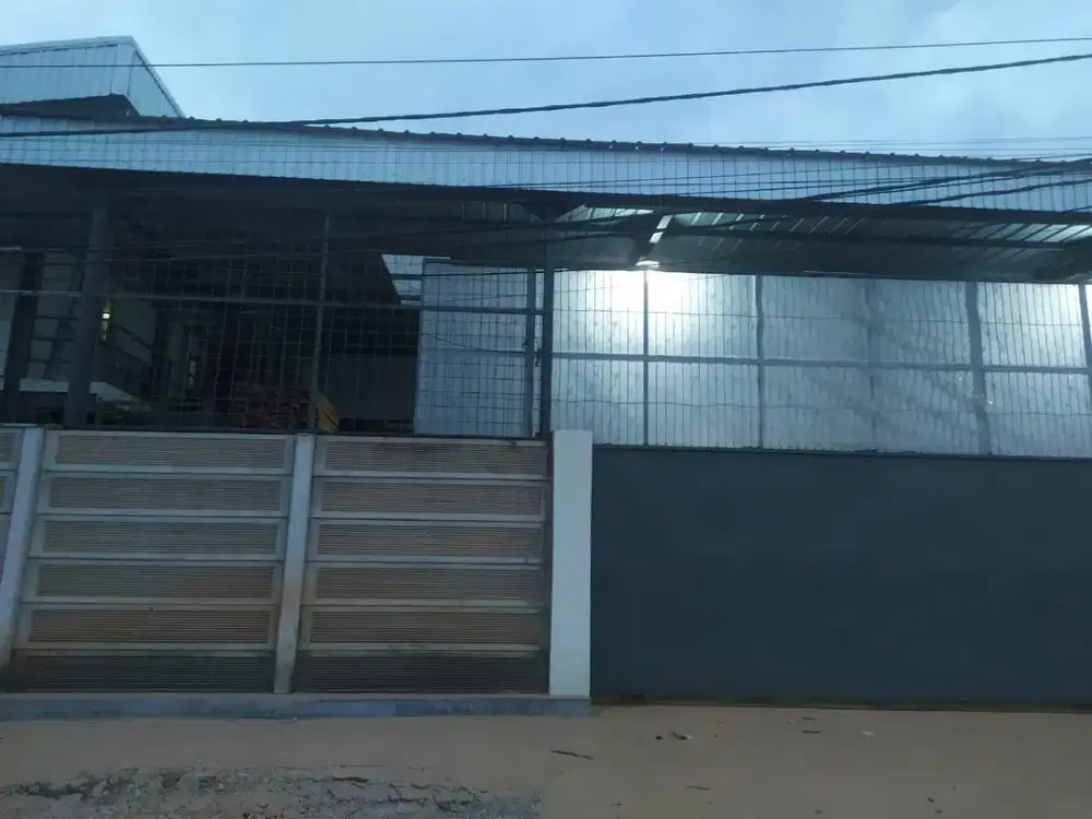 Dijual Gudang Zona Industri di Curug Tangerang