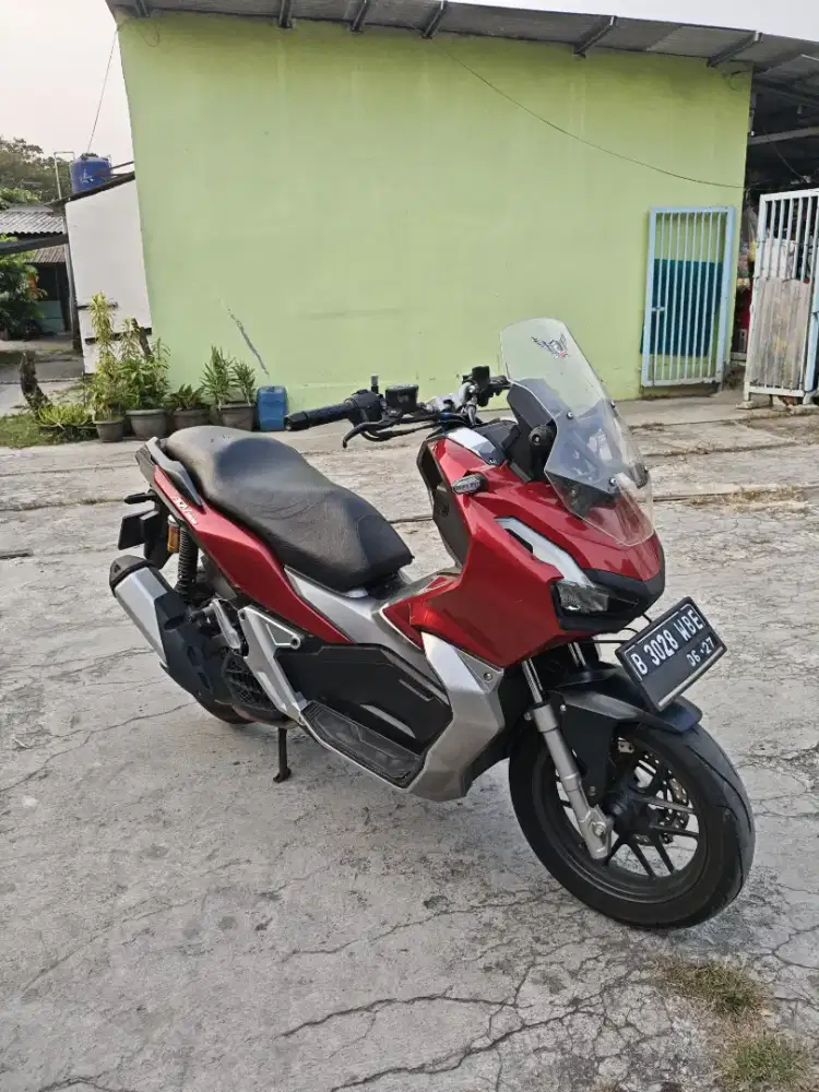 HONDA ADV 2022 MERAH