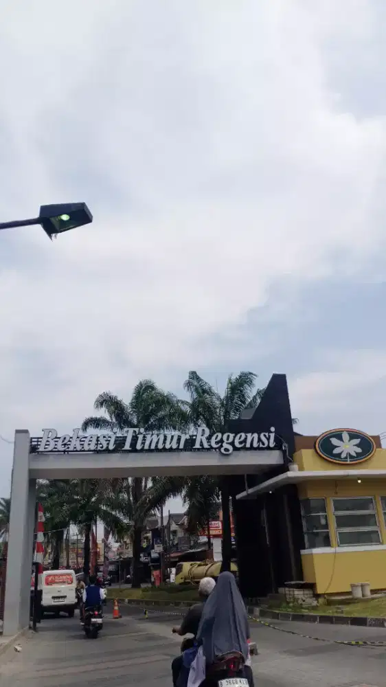 Dikontrakkan Tahunan
