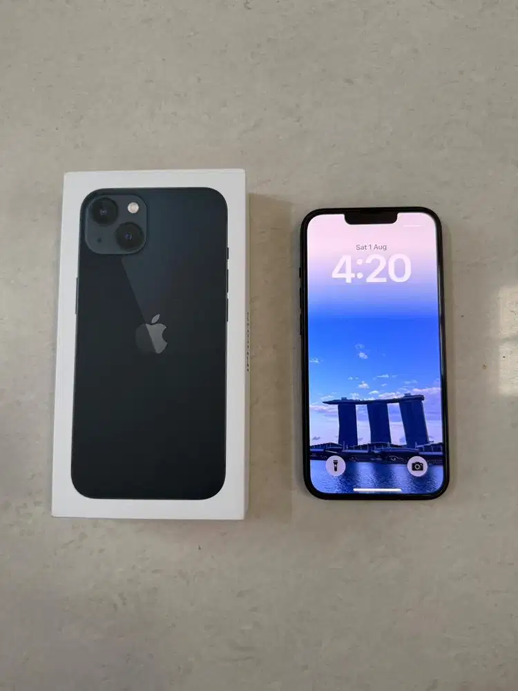 iPhone 13 Midnight 128 Gb ex Ibox