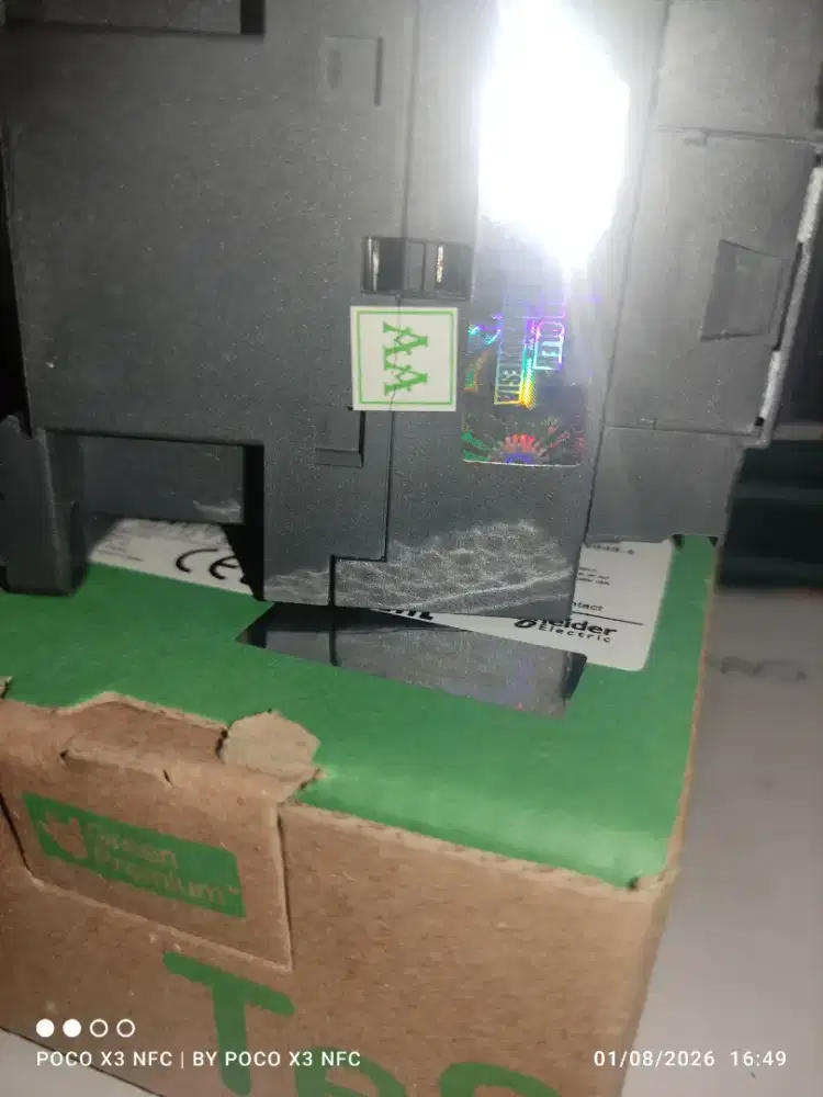 Kontaktor Schneider LC1D18M7