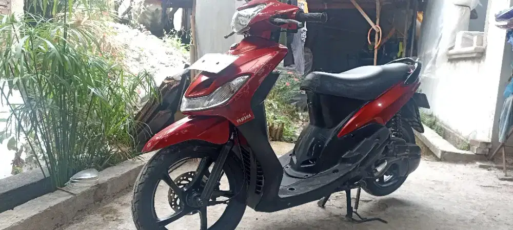 Yamaha Mio Smile atau Mio Garnis 2010