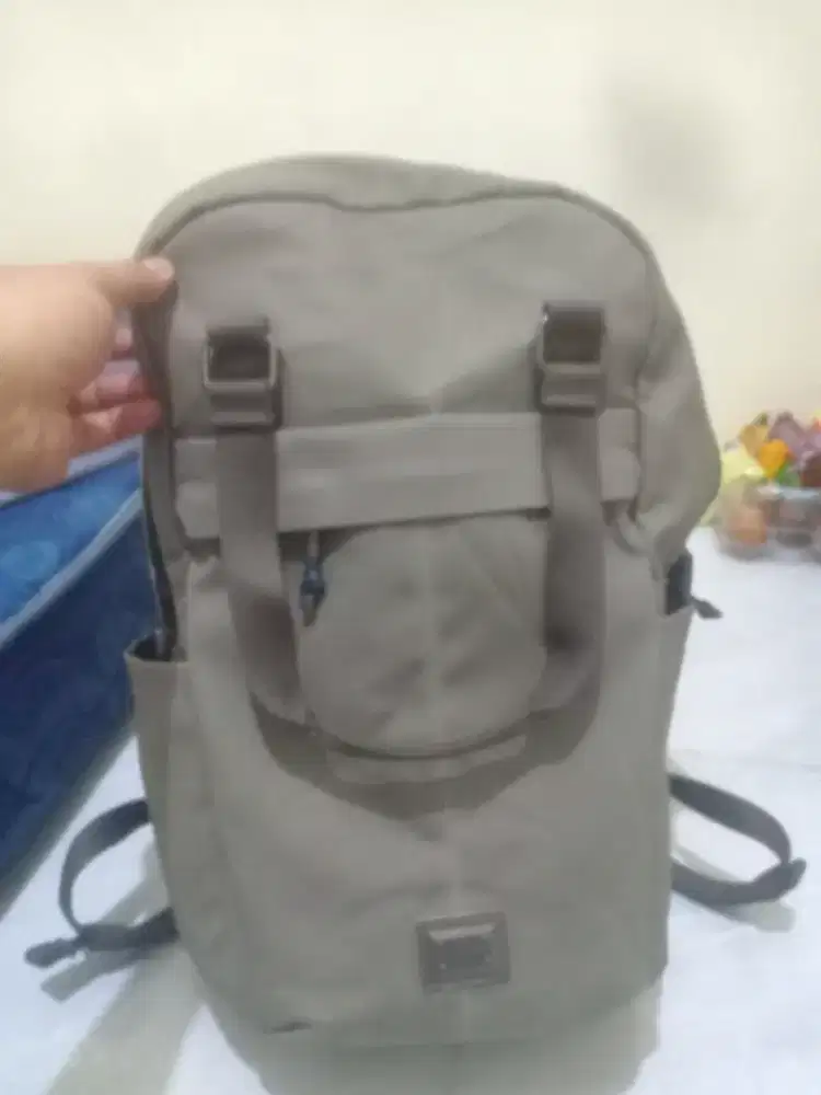 Rangsel Eiger baru seminggu beli