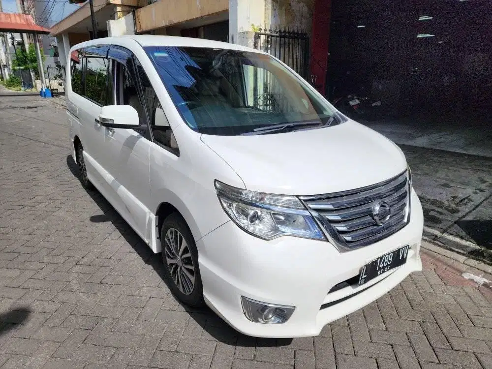 NISSAN NEW SERENA 2.0 HWS MATIC 2017 PUTIH FACELIFT