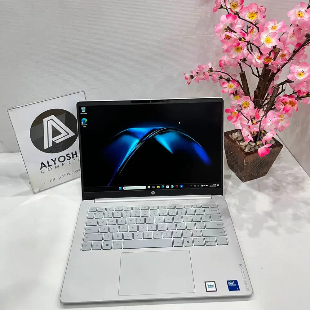 Laptop HP Omnibook 3 HU0044TU Core 3 100U 8GB SSD 512GB