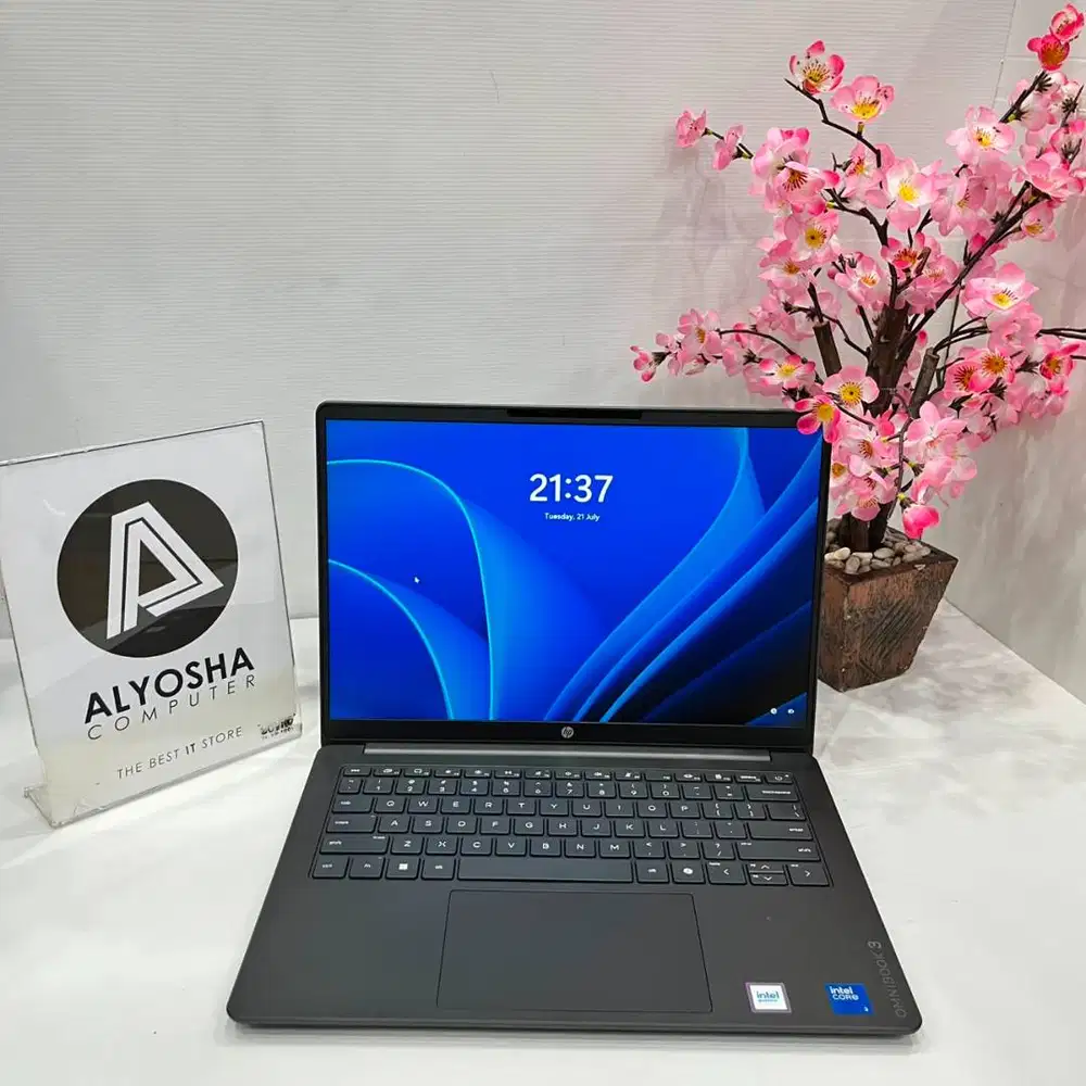 Laptop HP Omnibook 3 HU0113TU Core 3 100U 8GB SSD 512GB