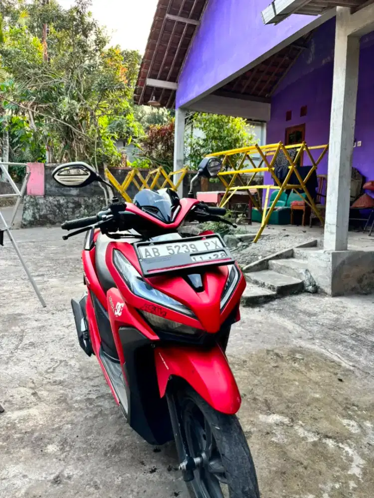 Dijual Cepat Vario 2018 150 new keyless