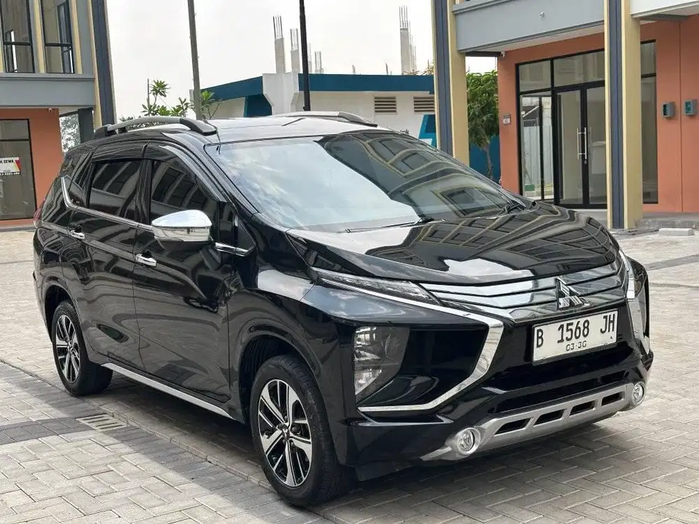 X-PANDER ULTIMATE AT 2019 HITAM