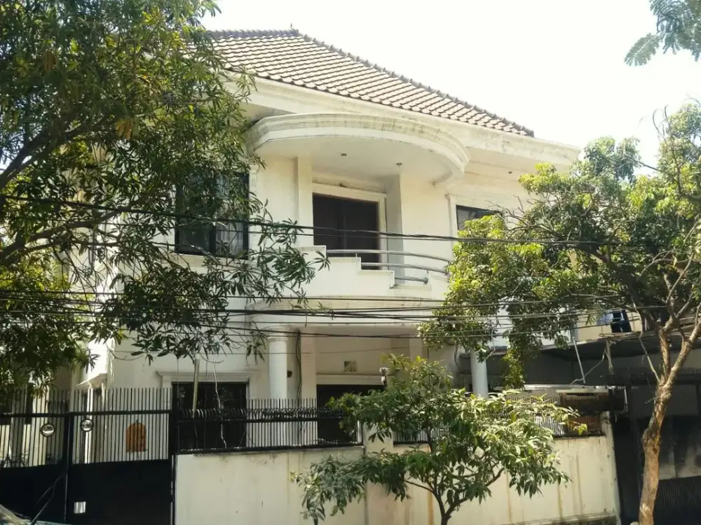 Dijual Rumah 2Lantai Pelepah Barat Kelapa Gading