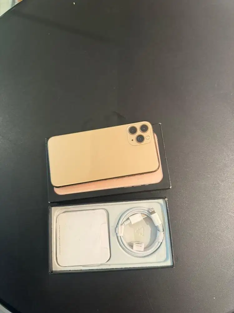 Iphone 11 pro 256gb inisiatif gold