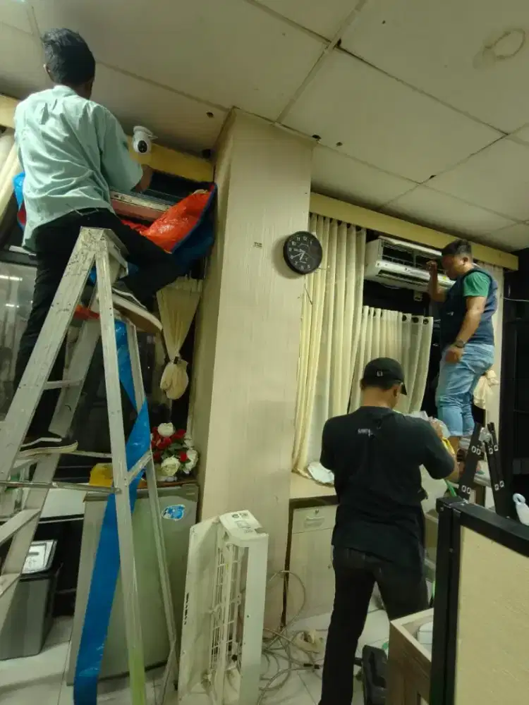 AC pakai Sabun bersih[cuci]