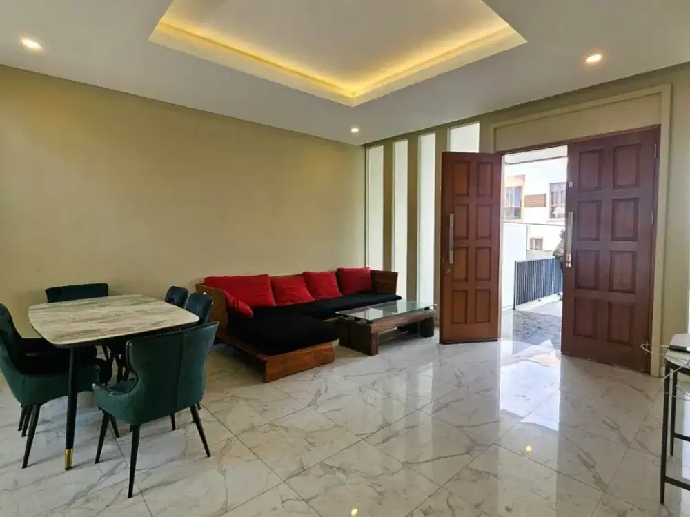 Drop 400jt Like New House Pulomas Garasi 4 Mobil SHM