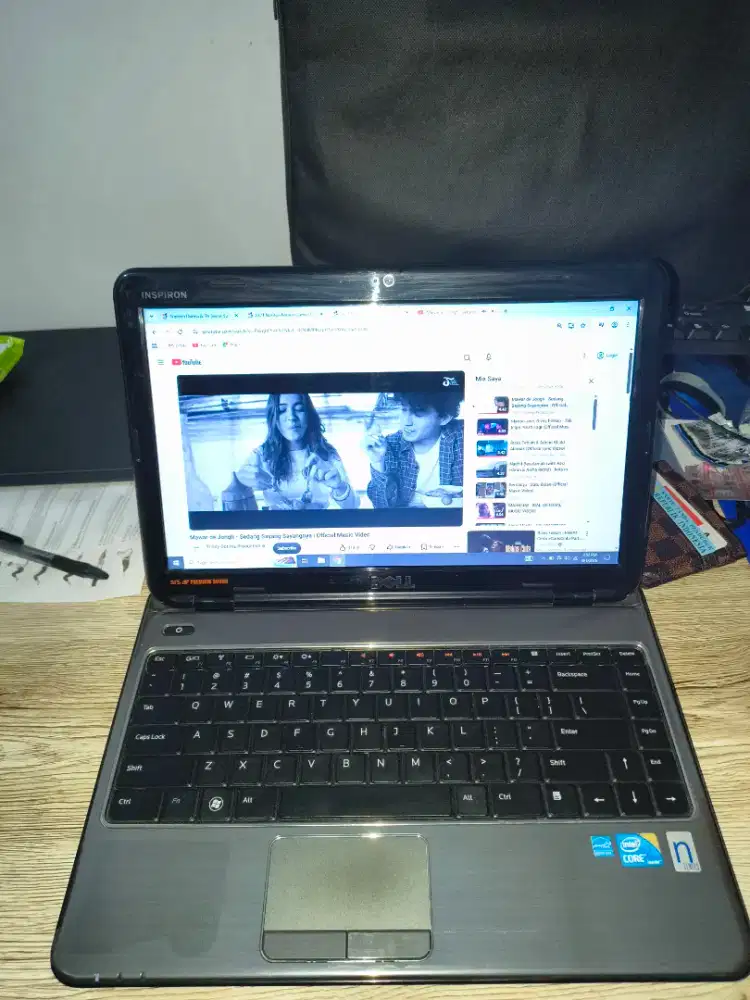 Laptop Dell intel core i3 ram 8gb hdd. 500gb
