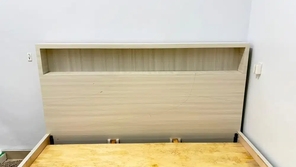 Sandaran Dipan / Kepala dipan (Headboard)