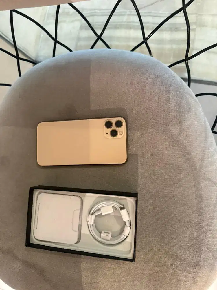 Iphone 11 pro 256gb sekian murah baru