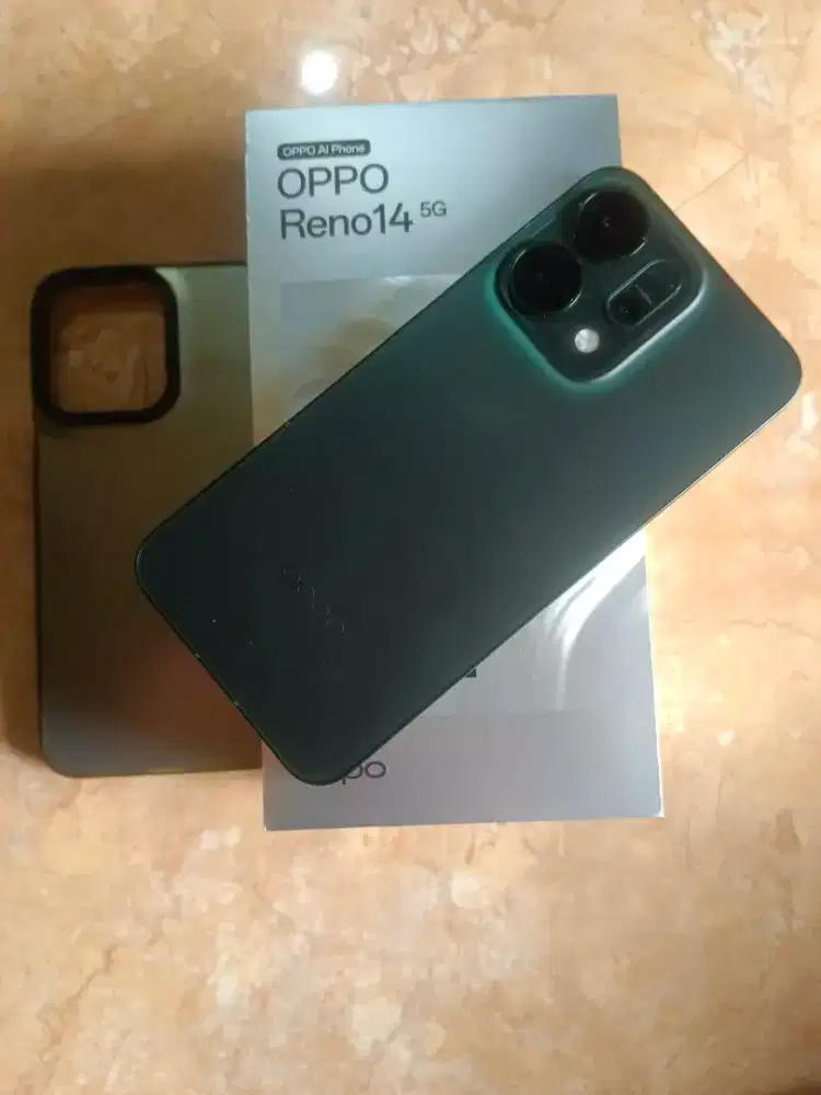 Jual oppo Reno 14 5G ram12/256 mulus segel normal
Lengkap ori