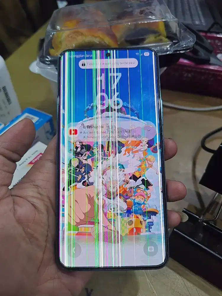 samsung s22 8/256 minus layar bergaris