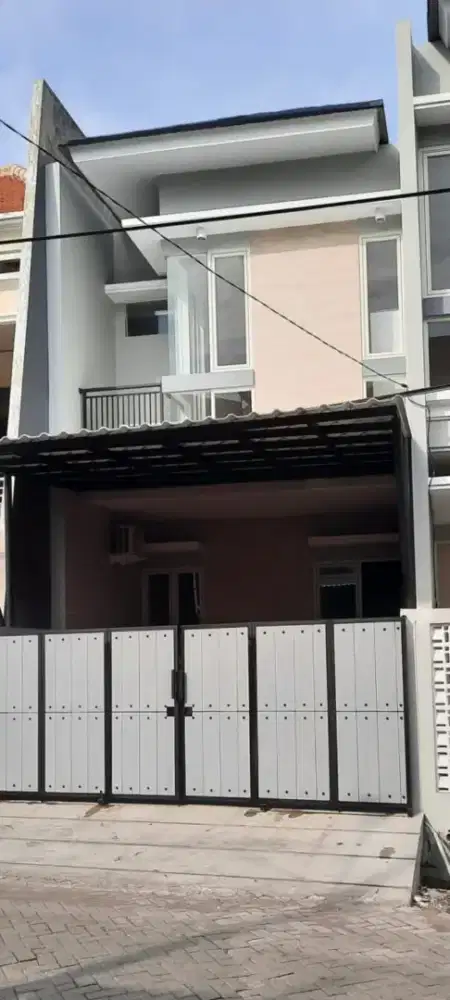 Jual rumah lokasi stategis