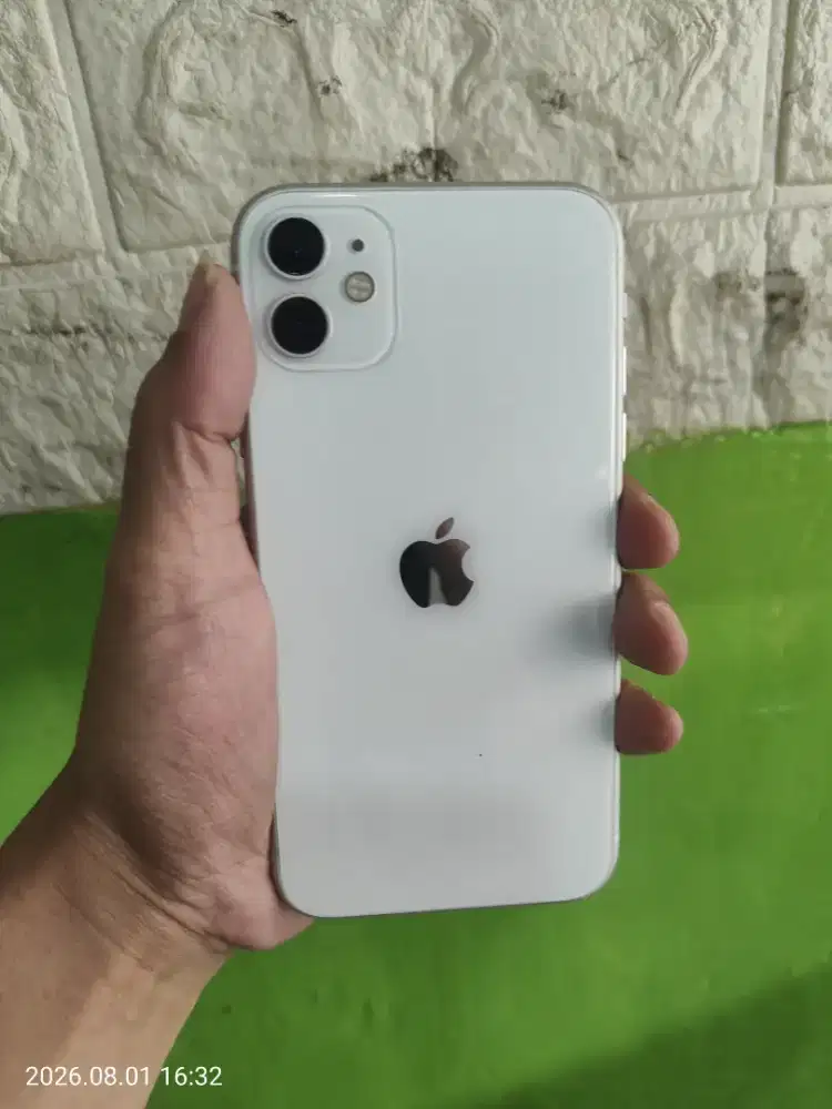 iPhone 11 128 GB all operator