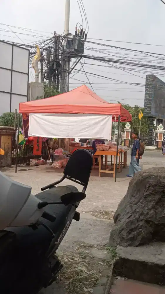 Di Jual tenda jualan baru di pake sebentar saja