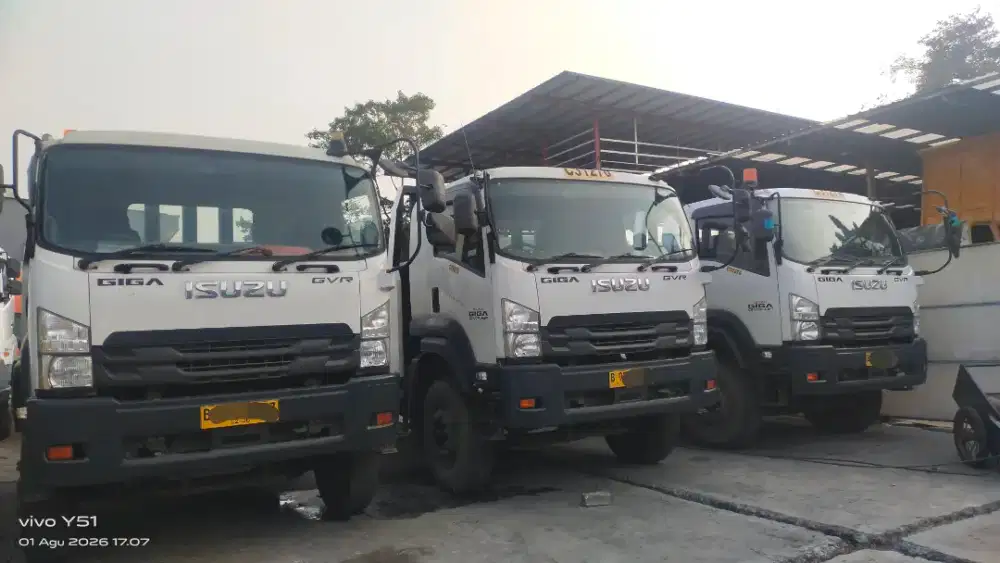 Ada 3unit, satuan bisa Isuzu Giga GVR34U Tractor Head 202_