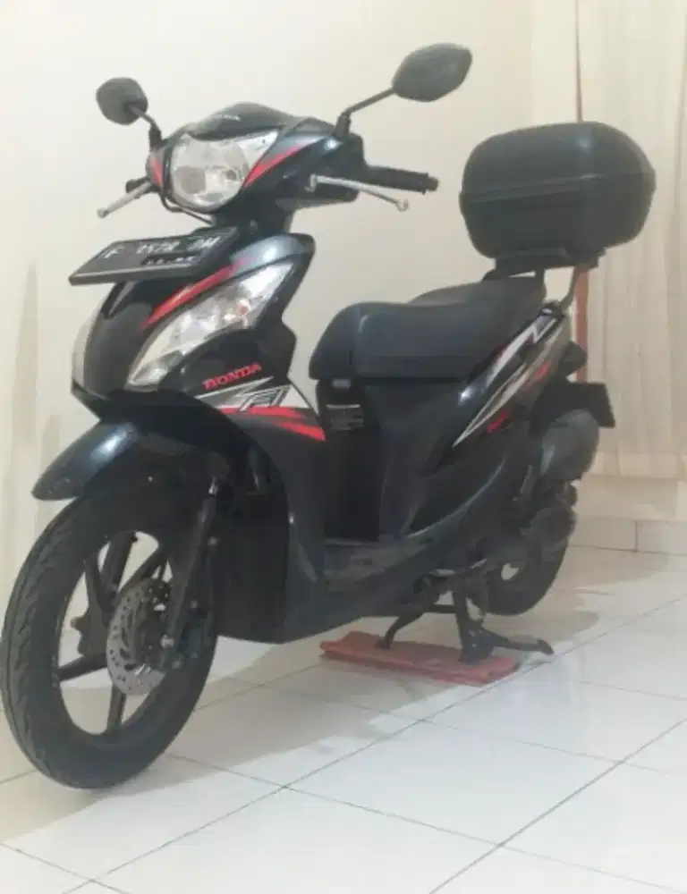 Honda spacy 2015