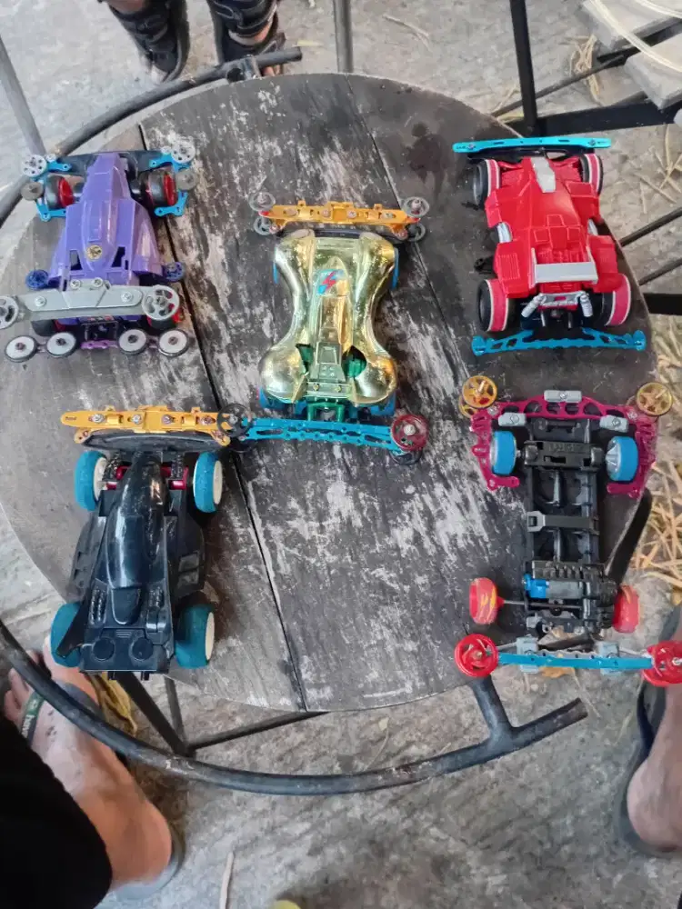 Mainan mobil bukan tamiya