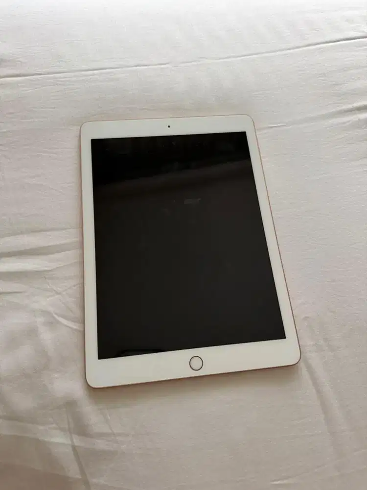 iPad (6th Gen Wifi) ibox